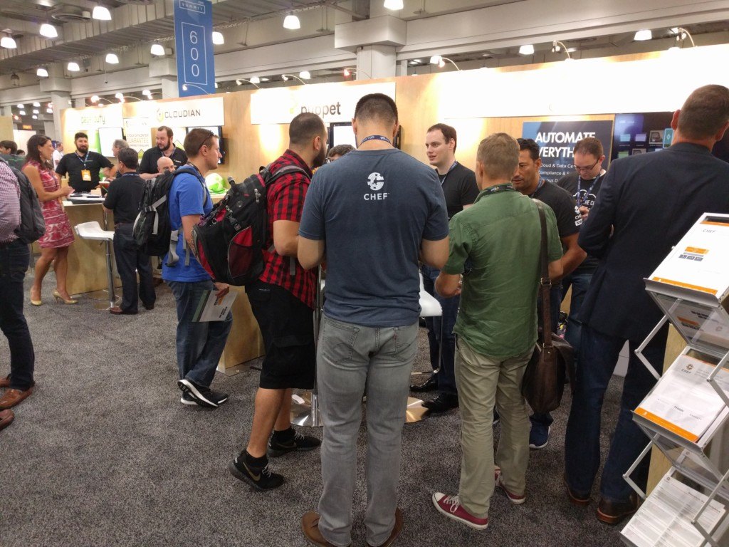 Crowd at AWS Summit NYC Chef Booth